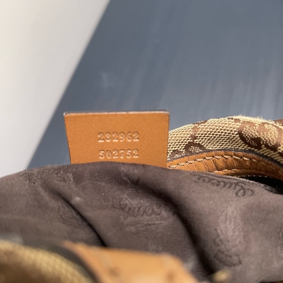 Gucci Monogram Hobo with hood and silver hardware - Picture 11 of 16